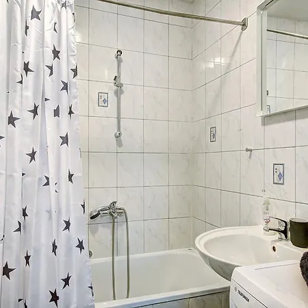 Centar White Apartment *