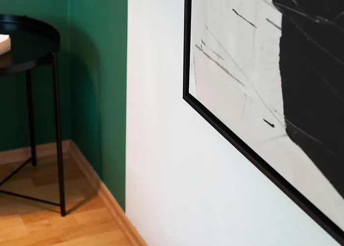 아파트 Centar White